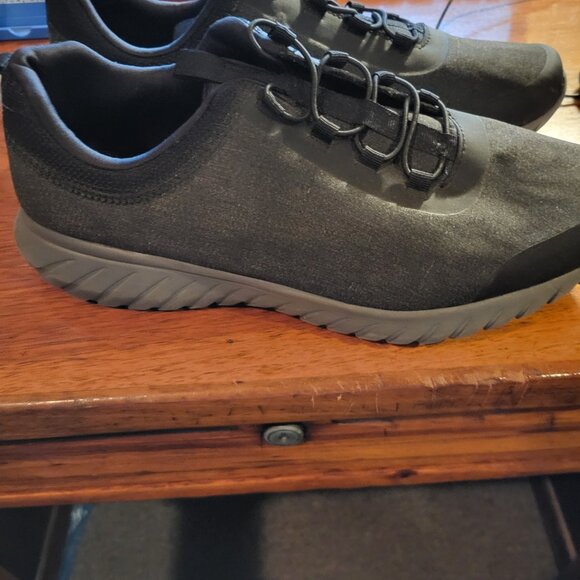 ATHLETIC WORKS MENS SHOES - Picture 2 of 2
